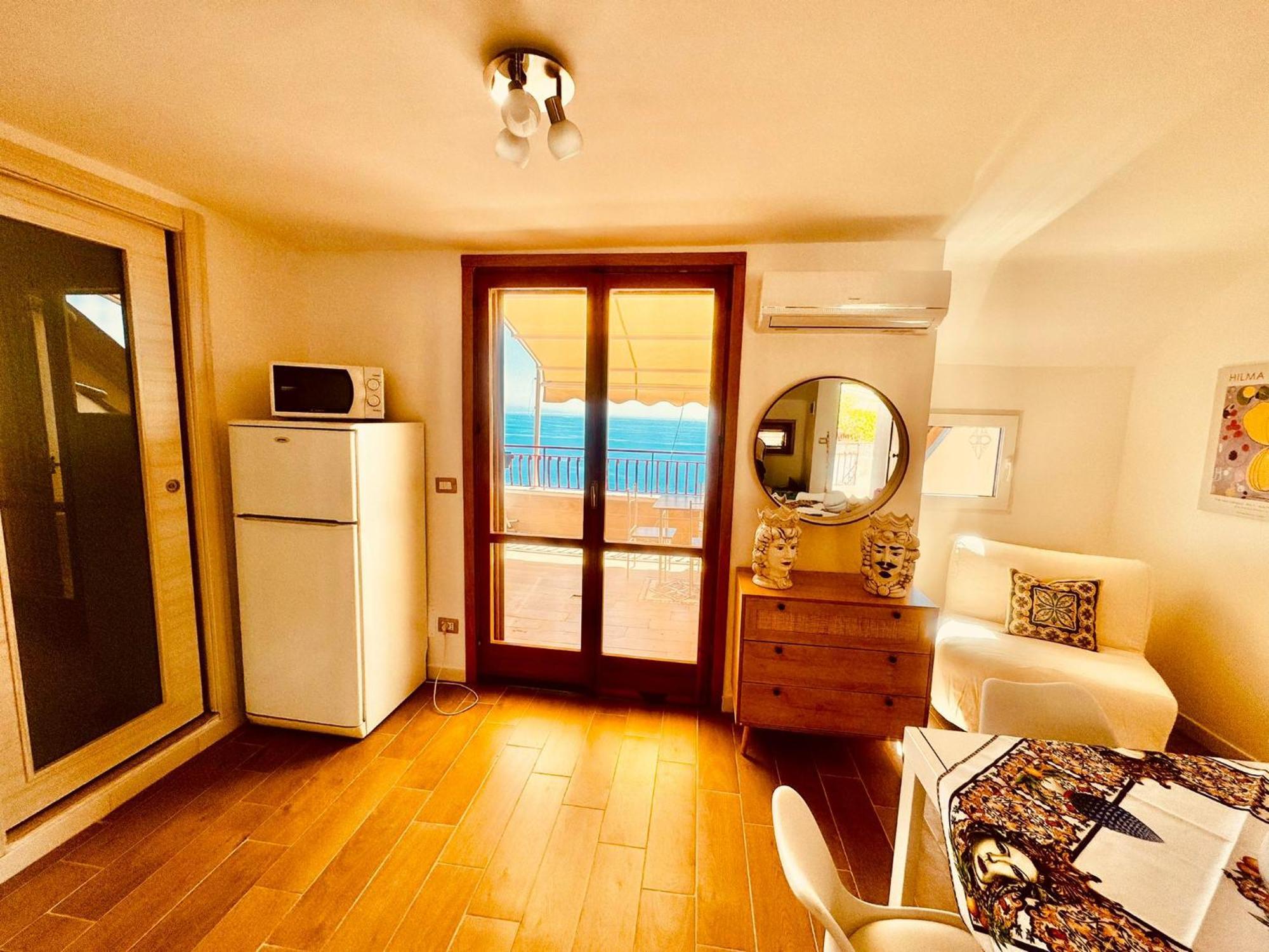 Sunrise Home เลโตยานนี ภายนอก รูปภาพ